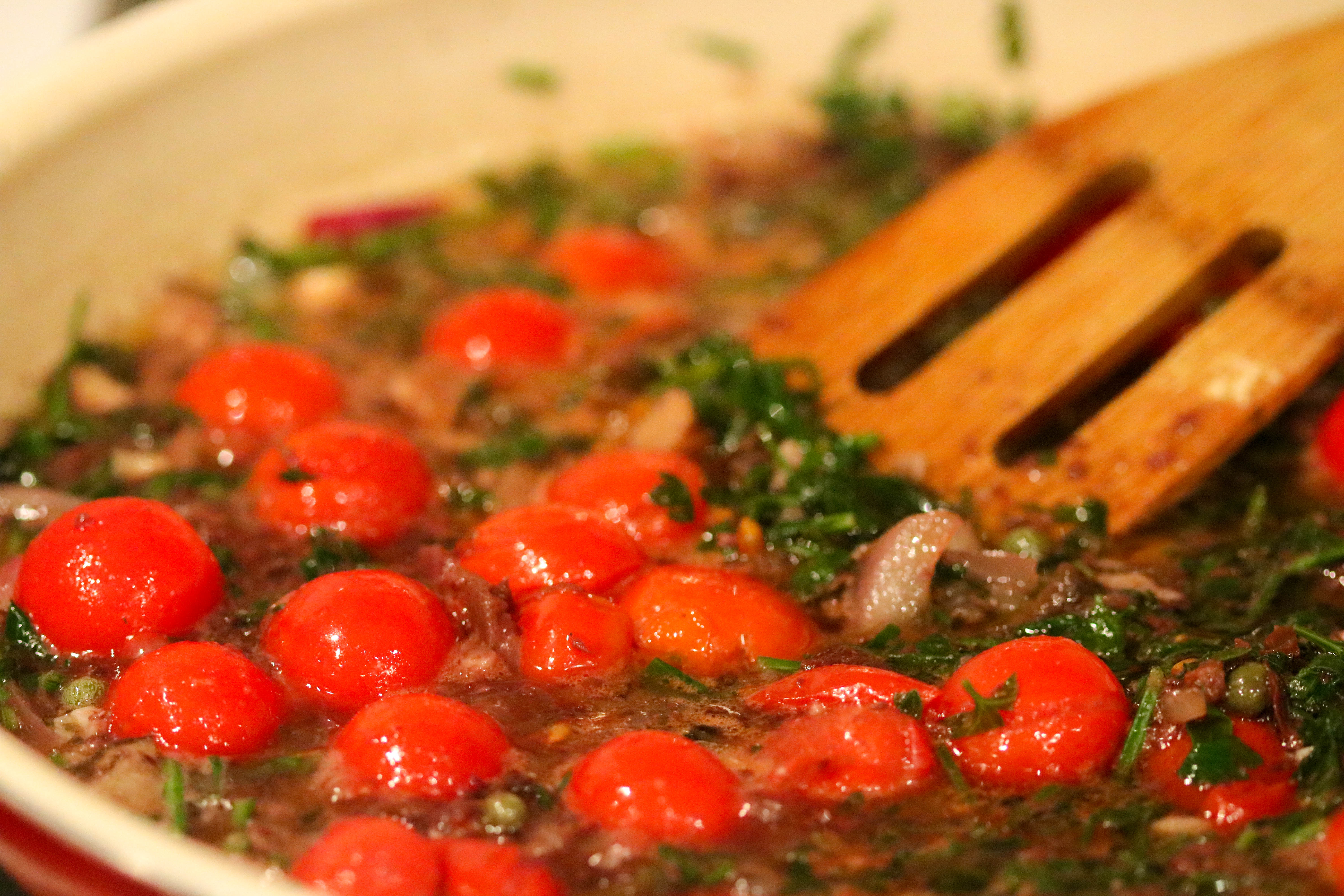 seafood pasta, tomatoes in broth