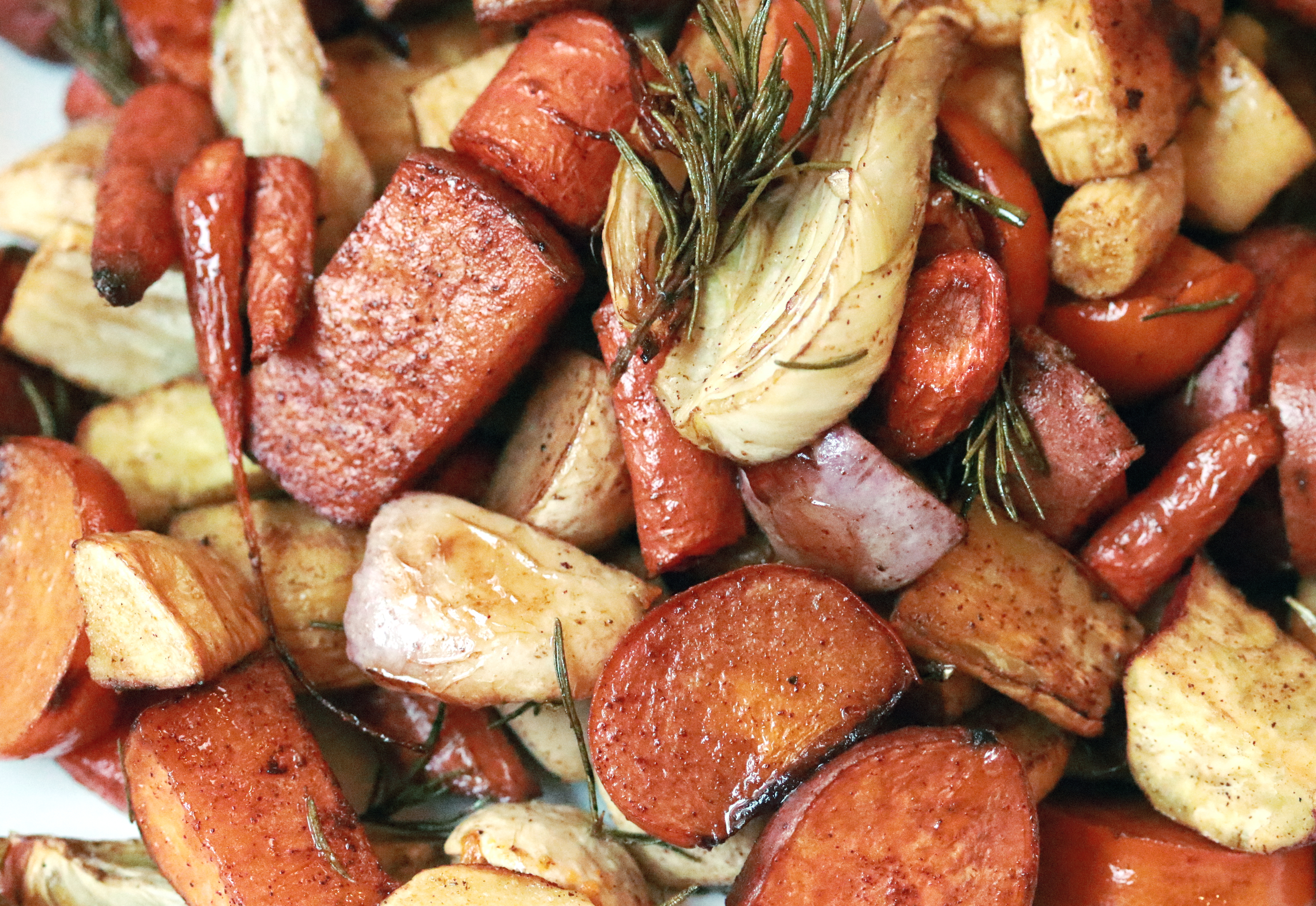 Roasted root vegetables with fennel and persimmons5